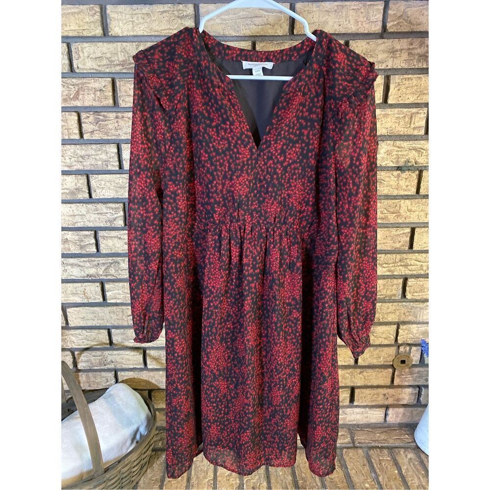 BeachLunchLounge Long Sleeve V-Neck Dress‎